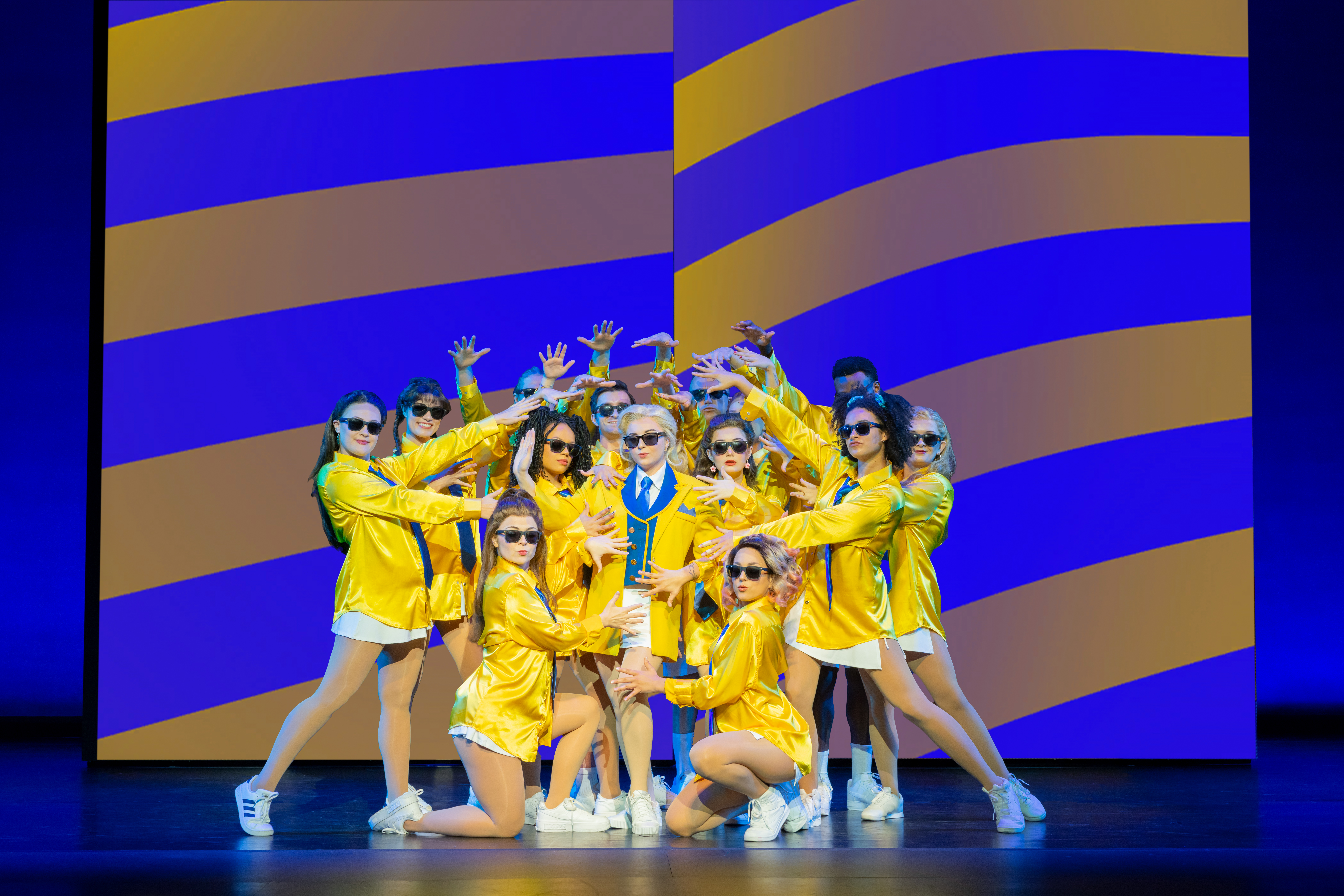 Hannah Bonnett as Elle Woods and the cast of Legally Blonde – The Musical. Photo by Drager Creative.